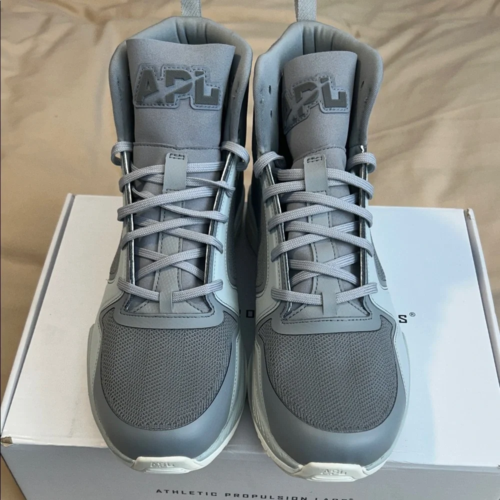 APL Athletic Propulsion Labs Techloom Defender Waterproof Hiking Boots 10.5 NWT